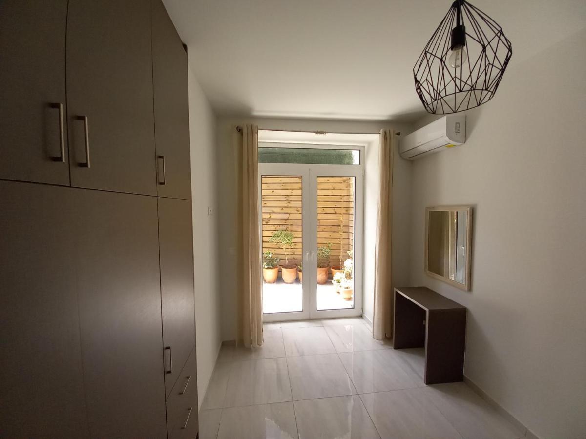 Appartement Modern In The Center Of A