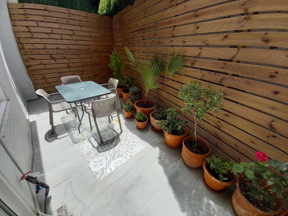 Modern In The Center Of A Apartment Heraklion (Crete)